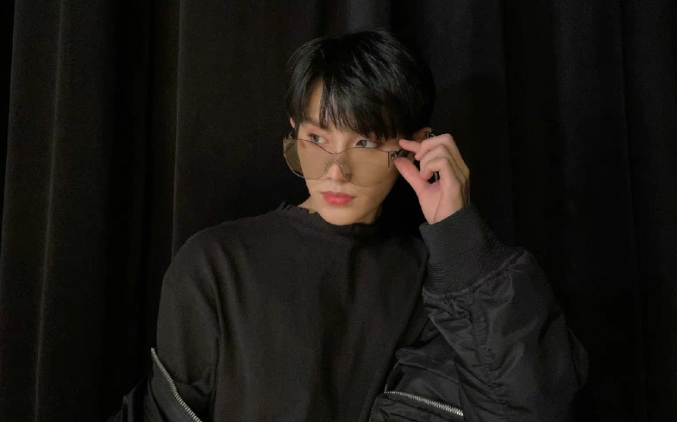 onlyoneof李镕秀生日特典专辑