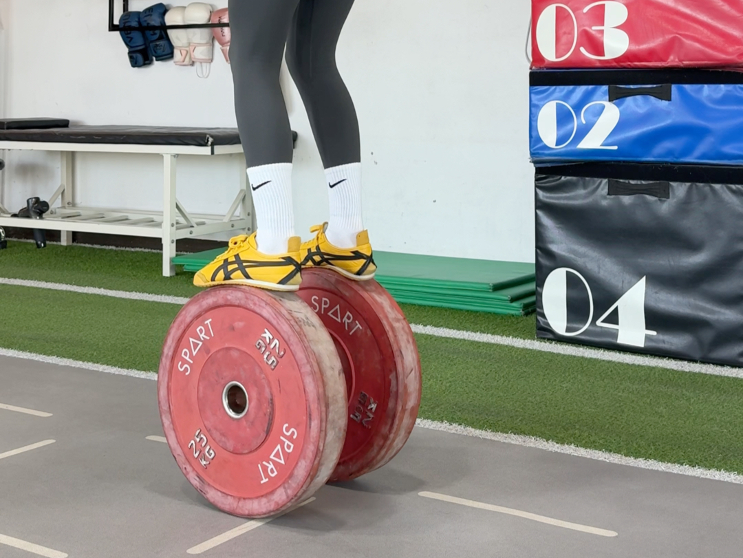 脚踩风火轮玩一玩