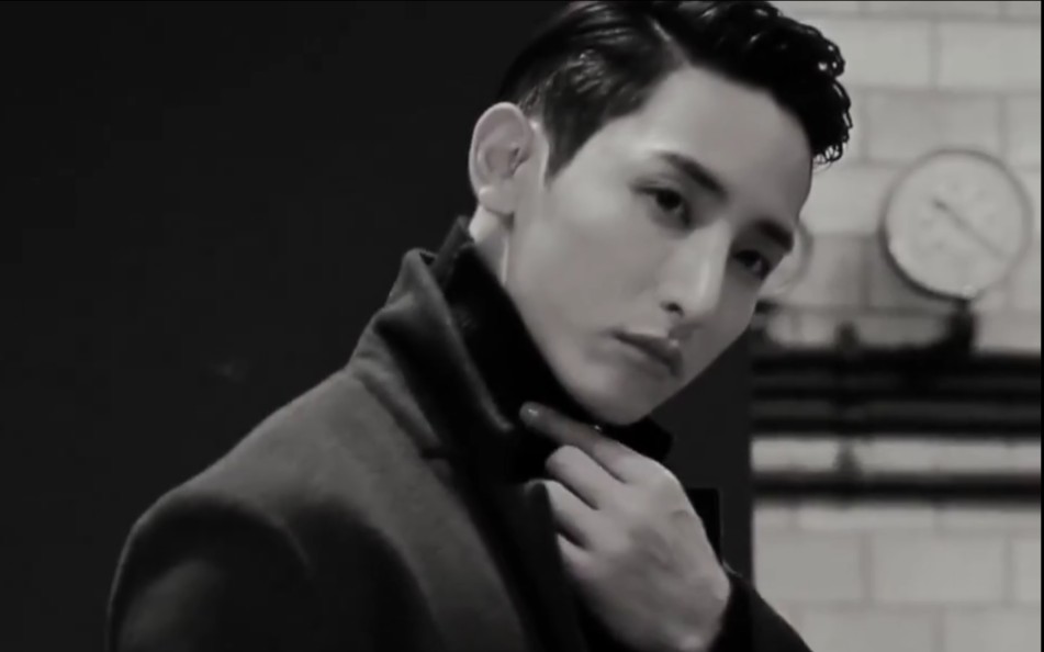 哥哥太帅—这是夜行书生中你掉的李洙赫吗?还给你