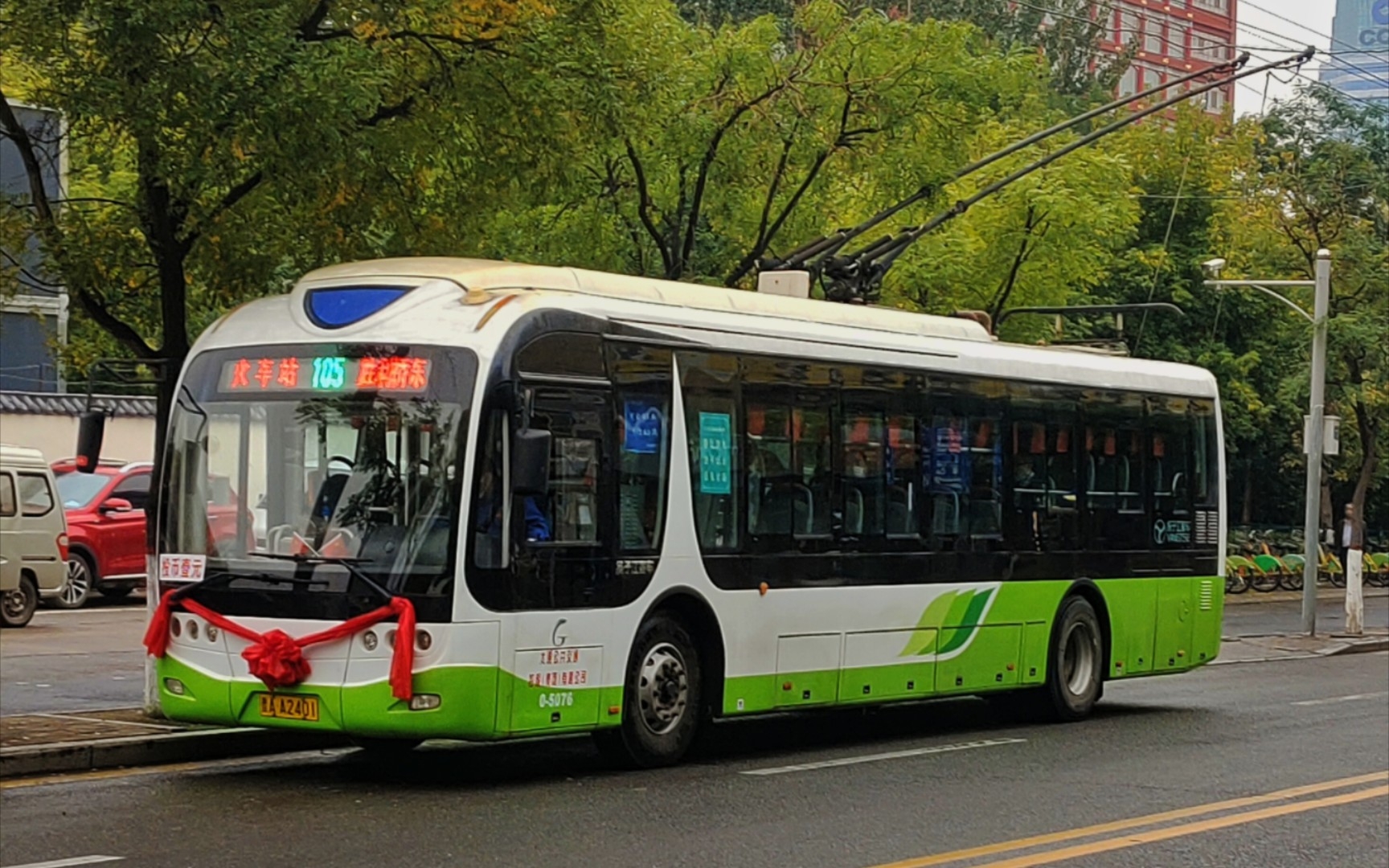 太原公交pov61008【恢复首班】105路 火车站——胜利桥东