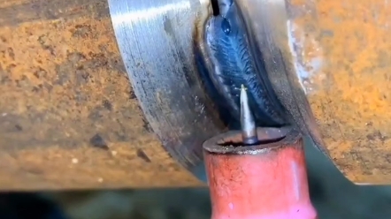 高压管道氩弧焊打底#东莞焊工培训 #焊接技术 #氩弧焊摇把 #零基础