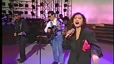 V8版本梦之共演井上阳水玉置浩二中森明菜飾りじゃないのよ涙は(720p
