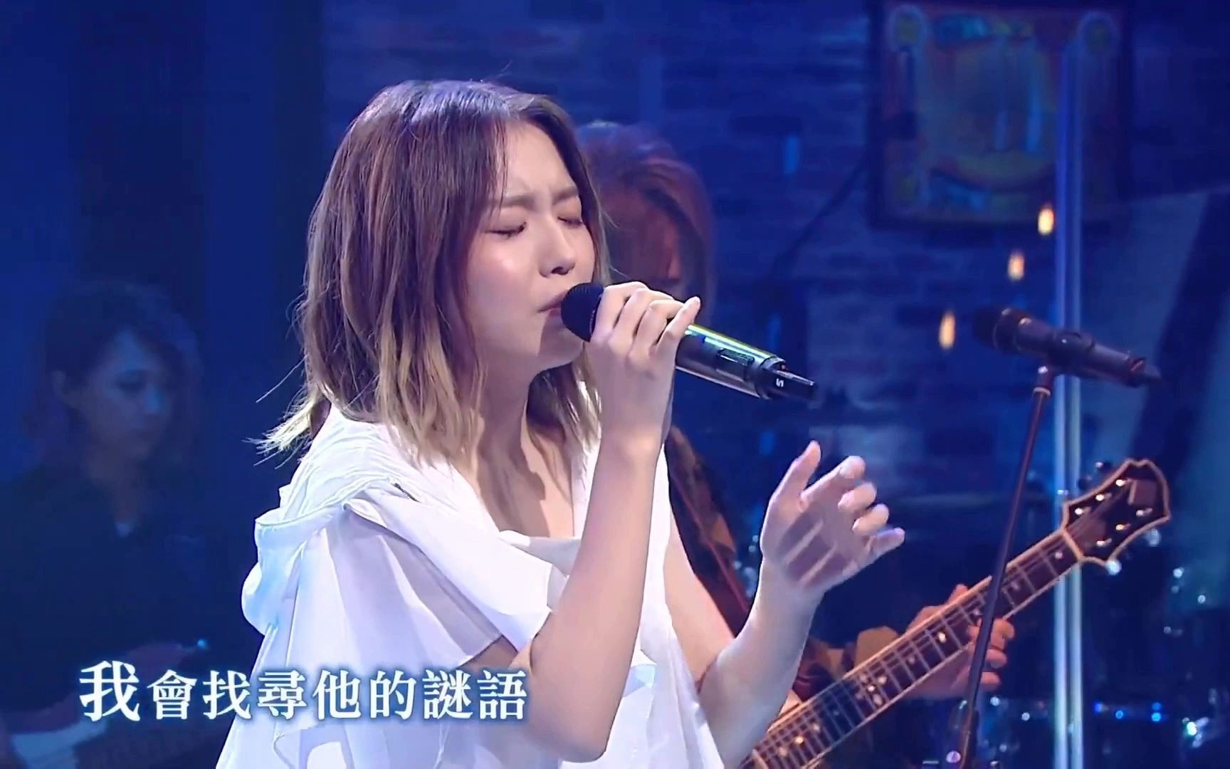 活动作品新fir主唱韩睿重唱经典月牙湾太美了这