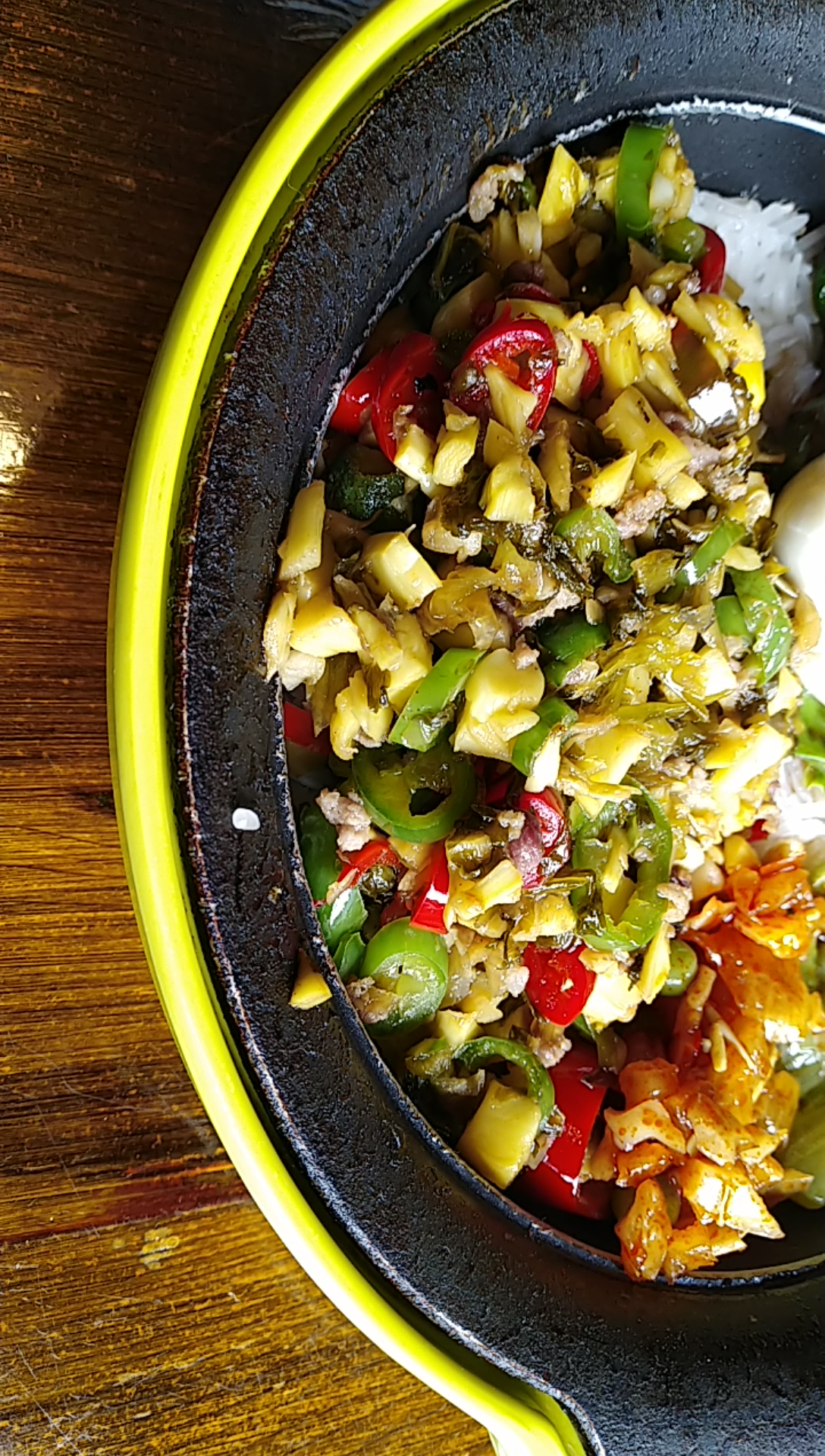 【堂食】酸菜笋肉沫煲仔饭