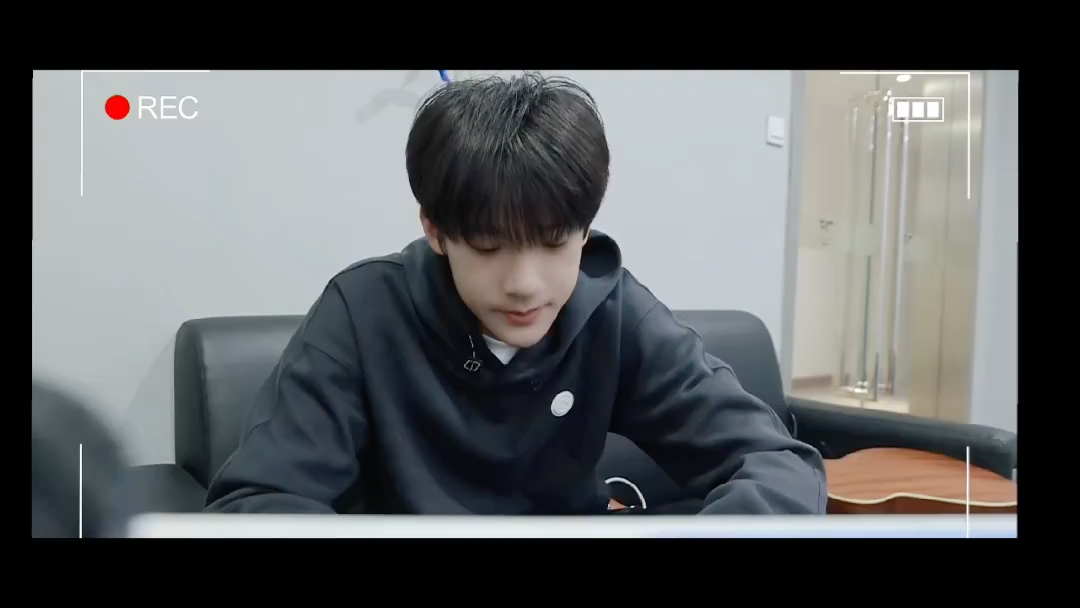 【tf家族-张峻豪】每一帧镜头下的你都不可代替