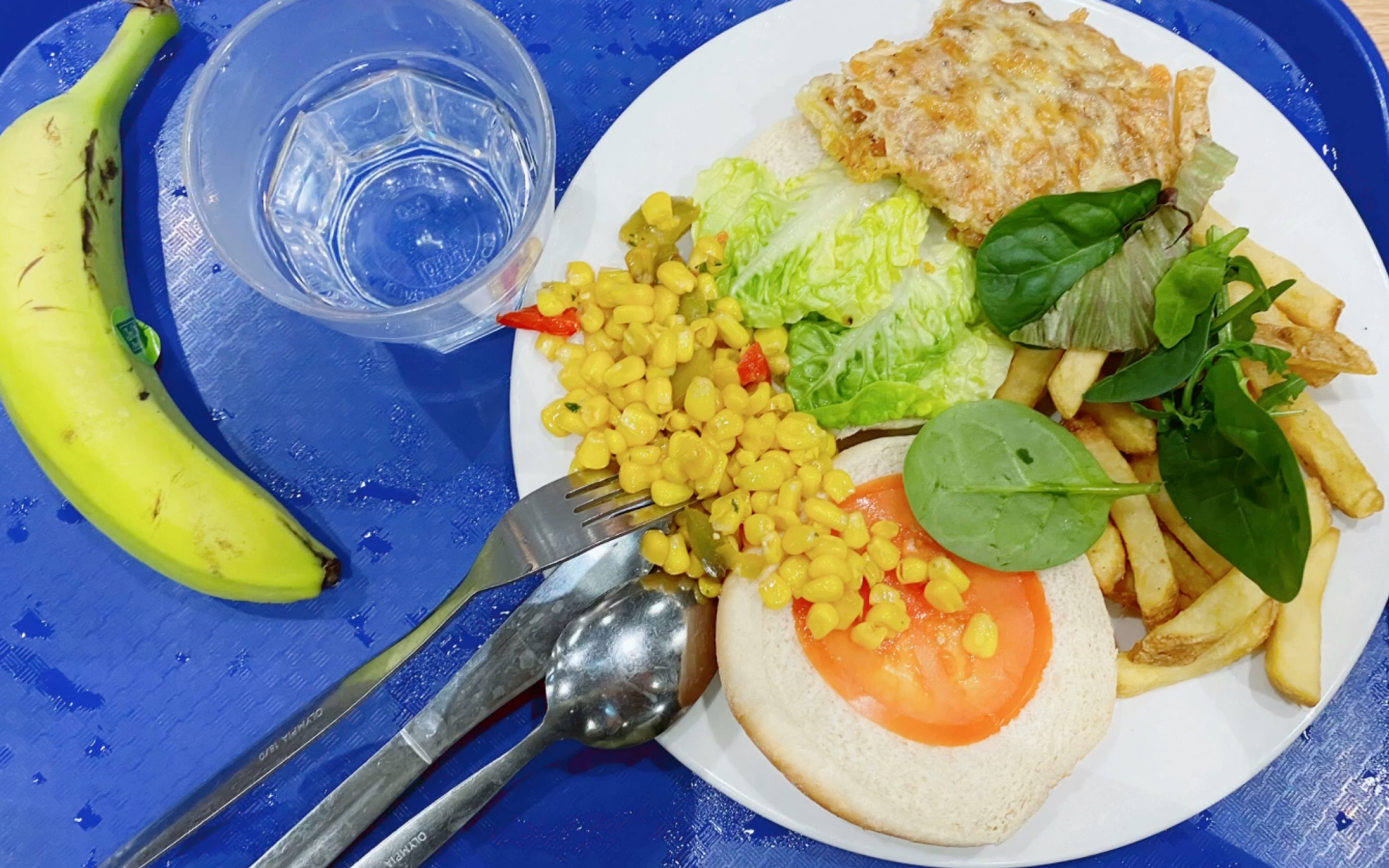 英国大学食堂:杜伦的包餐学院都吃些什么?