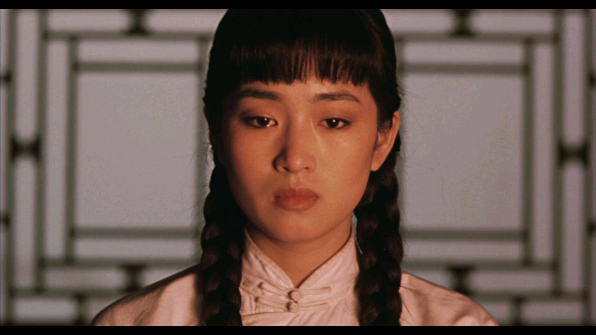 在这个宅子里,无边的争斗嫉妒算计看起来是好人的