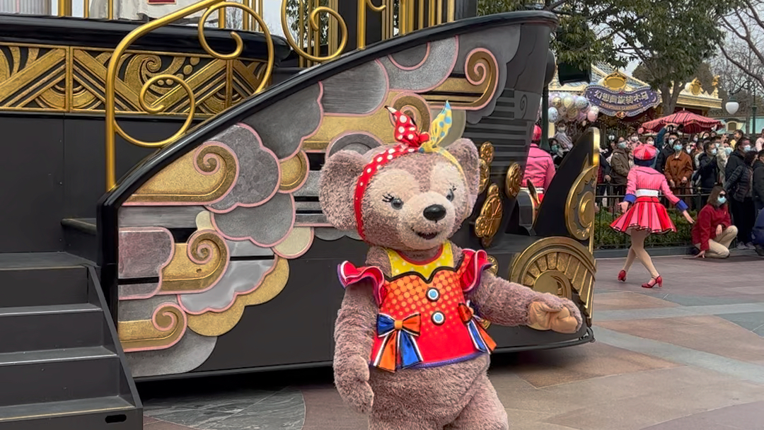 上海迪士尼玫玫简直是舞后啊漂亮还能跳么么哒