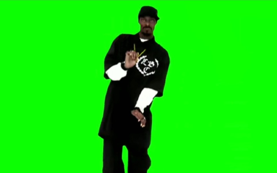 绿幕里的狗爷摇手名场面出处mv————drop it like its hot-snoop
