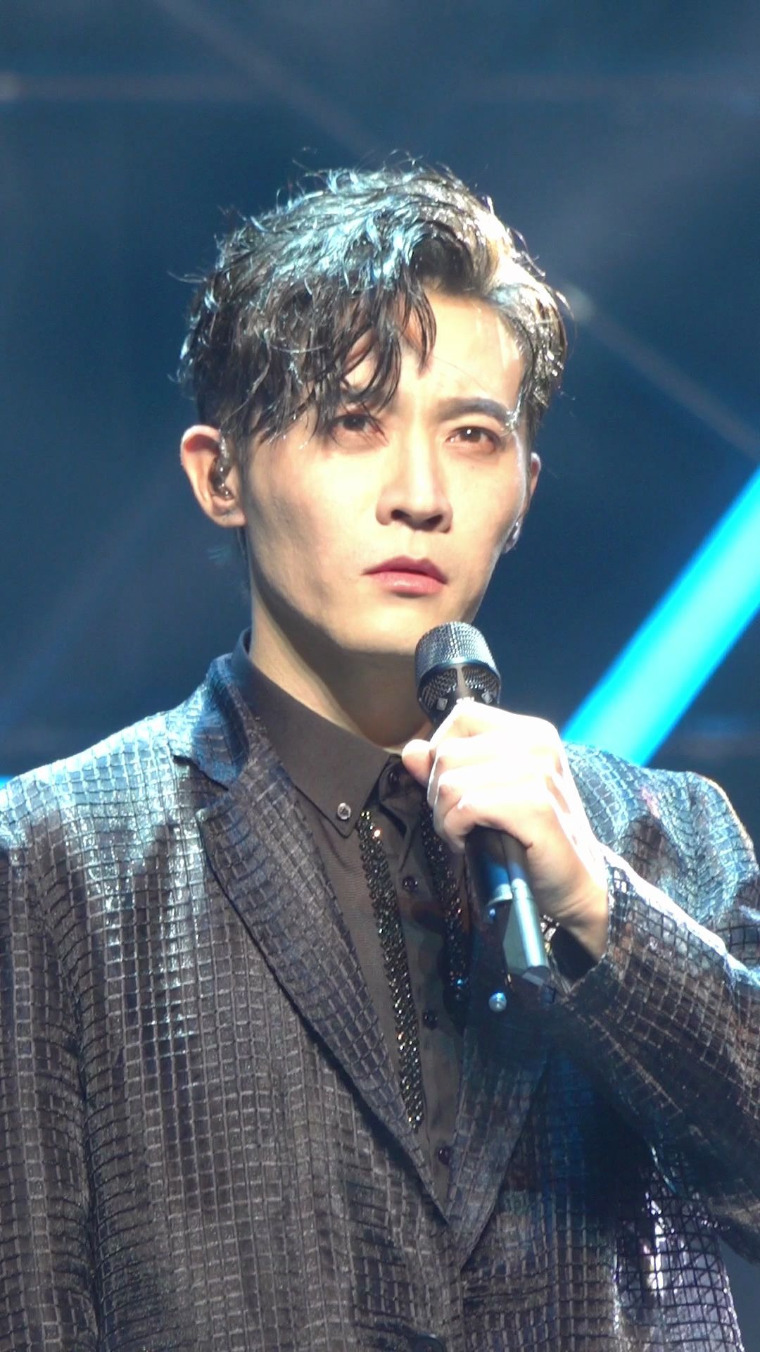 郑棋元孤独王者声二巡青岛0111