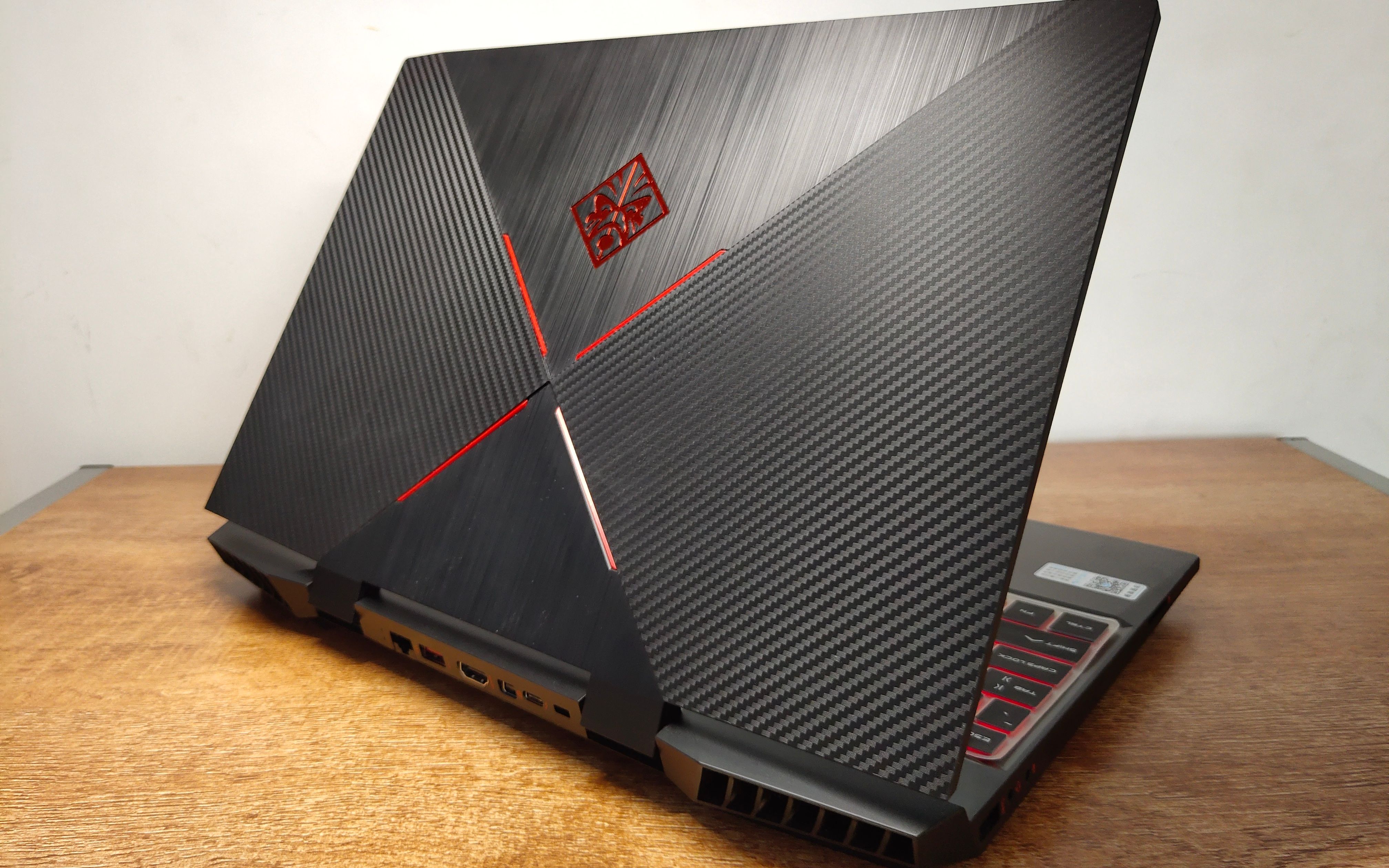 up主自己的惠普暗影精灵5评测_哔哩哔哩 (゜-゜)つロ 干杯~-bilibili