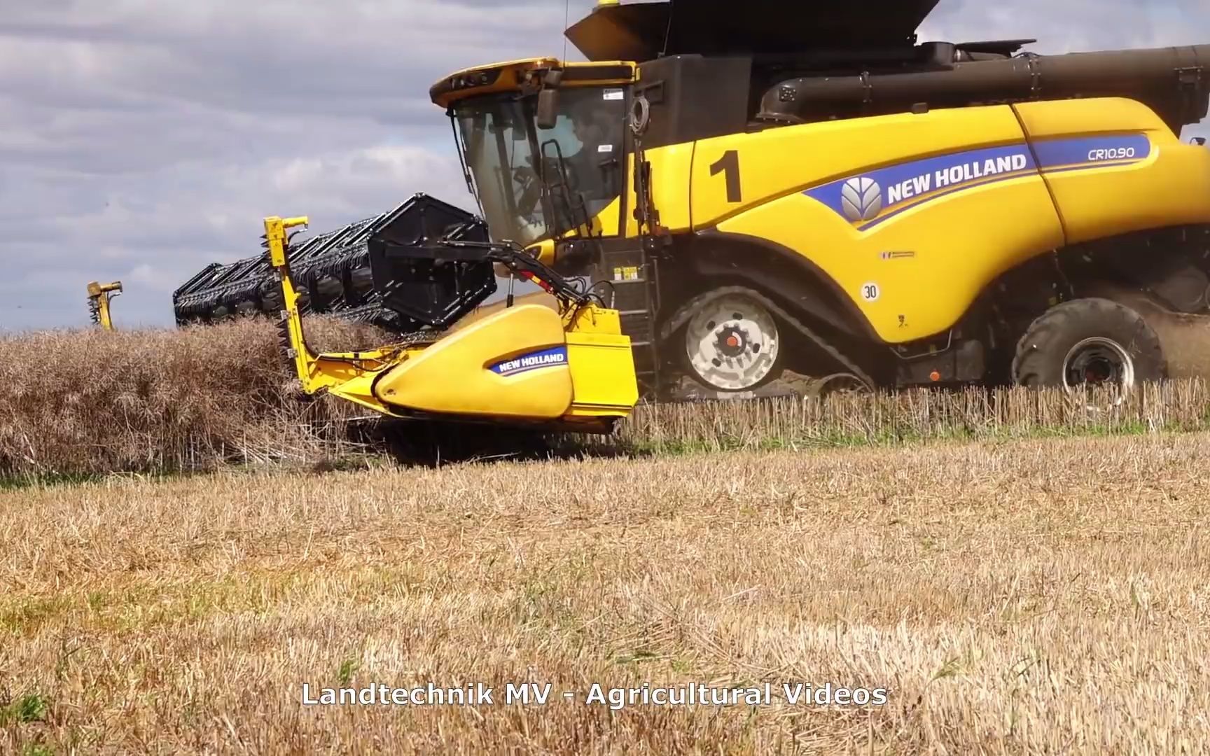 [图]New Holland - Fendt _ Rapsernte - Canola Harvest 2020