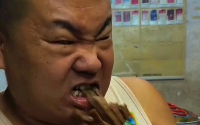 阿牛小卖部阿牛险遭胖哥雷普