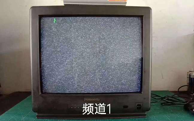 30元收了台松下2188电视插电一试还能看这质量也太好了吧