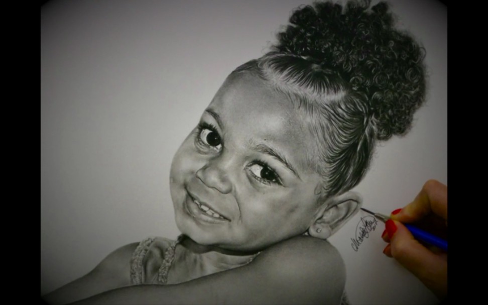 素描marielowe教你用炭笔绘画超写实女孩肖像