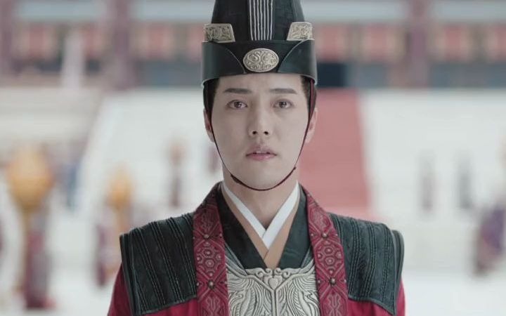 君九龄陆云旗真的爱九龄可惜爱错了方式看到他偷偷说生辰快乐突然感觉