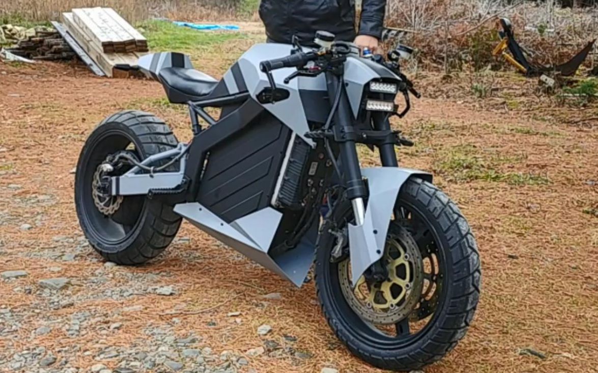 cc中字丨从无到有造一辆电动街车摩托丨buildinganelectricstreet