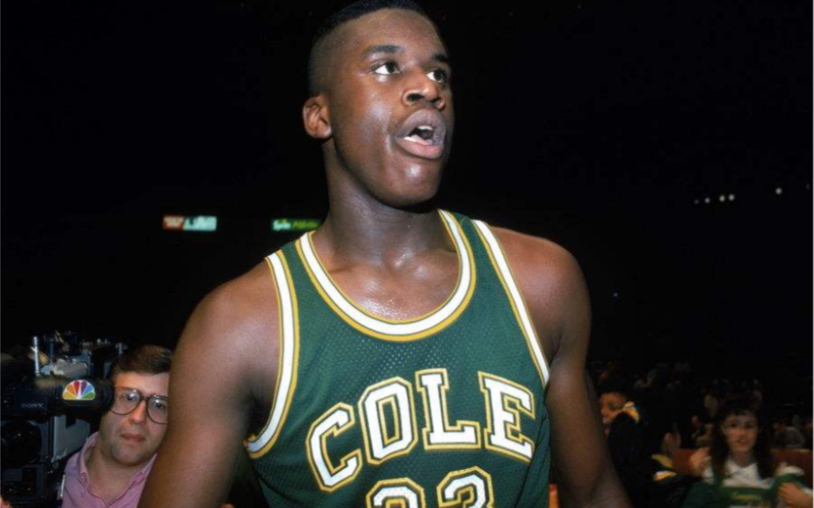 高中时期的奥尼尔,告诉你什么叫天赋爆表!锡安什么的靠边站了!