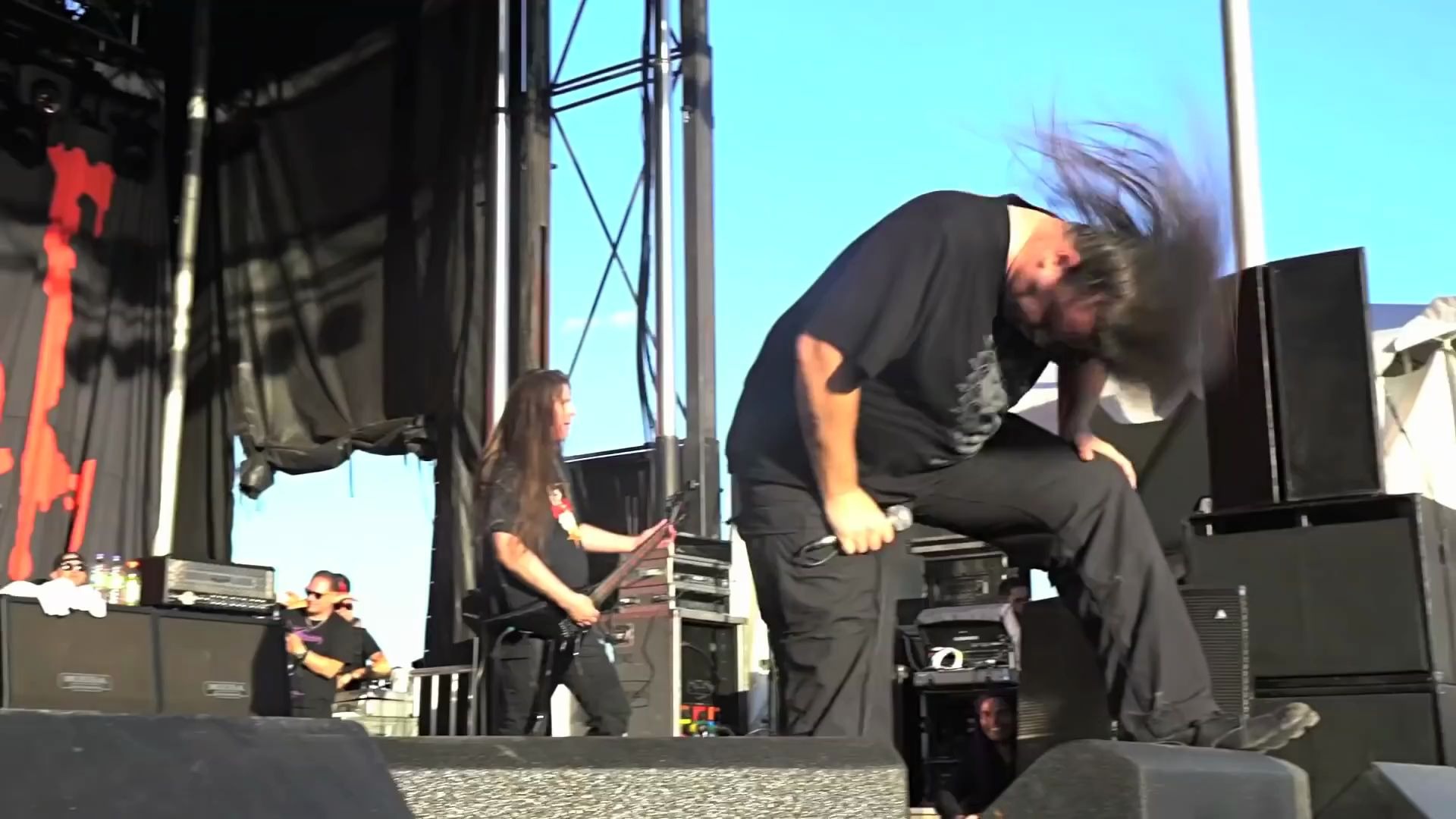 [图]美国死亡金属大牌Cannibal Corpse（食人尸）| Scourge of Iron | Montebello Rockfest '2018