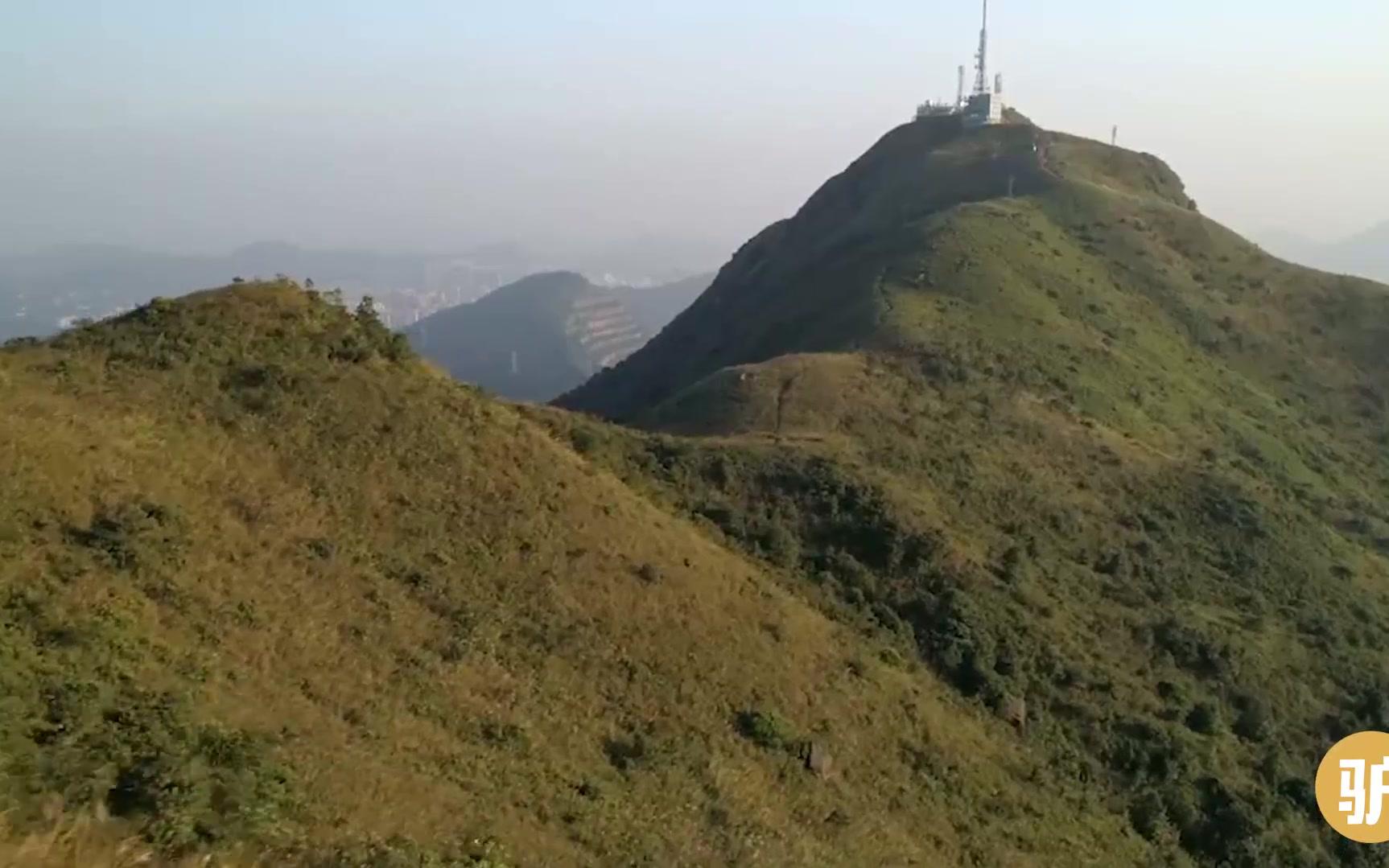 实拍香港九龙最高的山峰,饱览香港一带景色,太壮观了哔哩哔哩bilibili