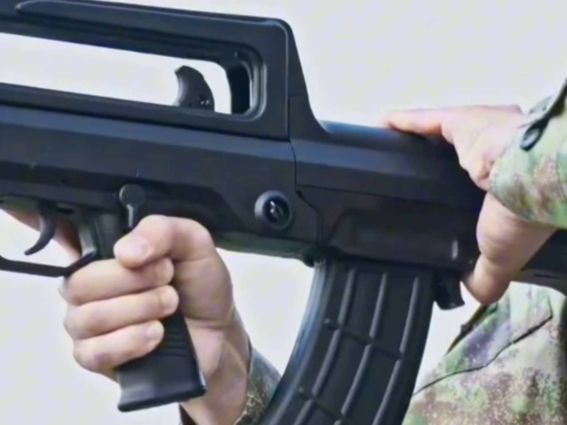 qbz–95式『国产』突击步枪