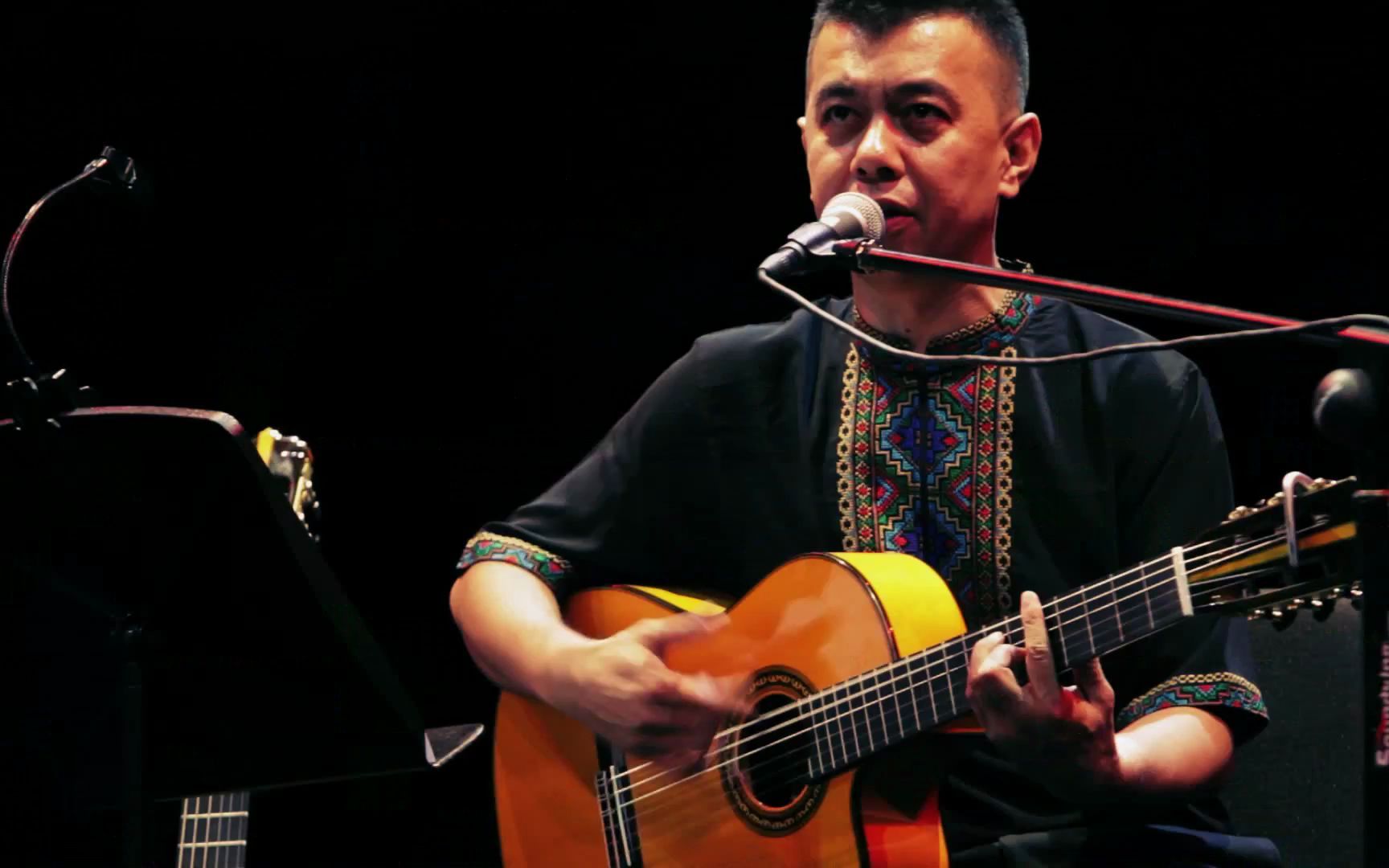 《新疆民谣》——kerman and flamenco guitar band,克尔曼弗拉门戈
