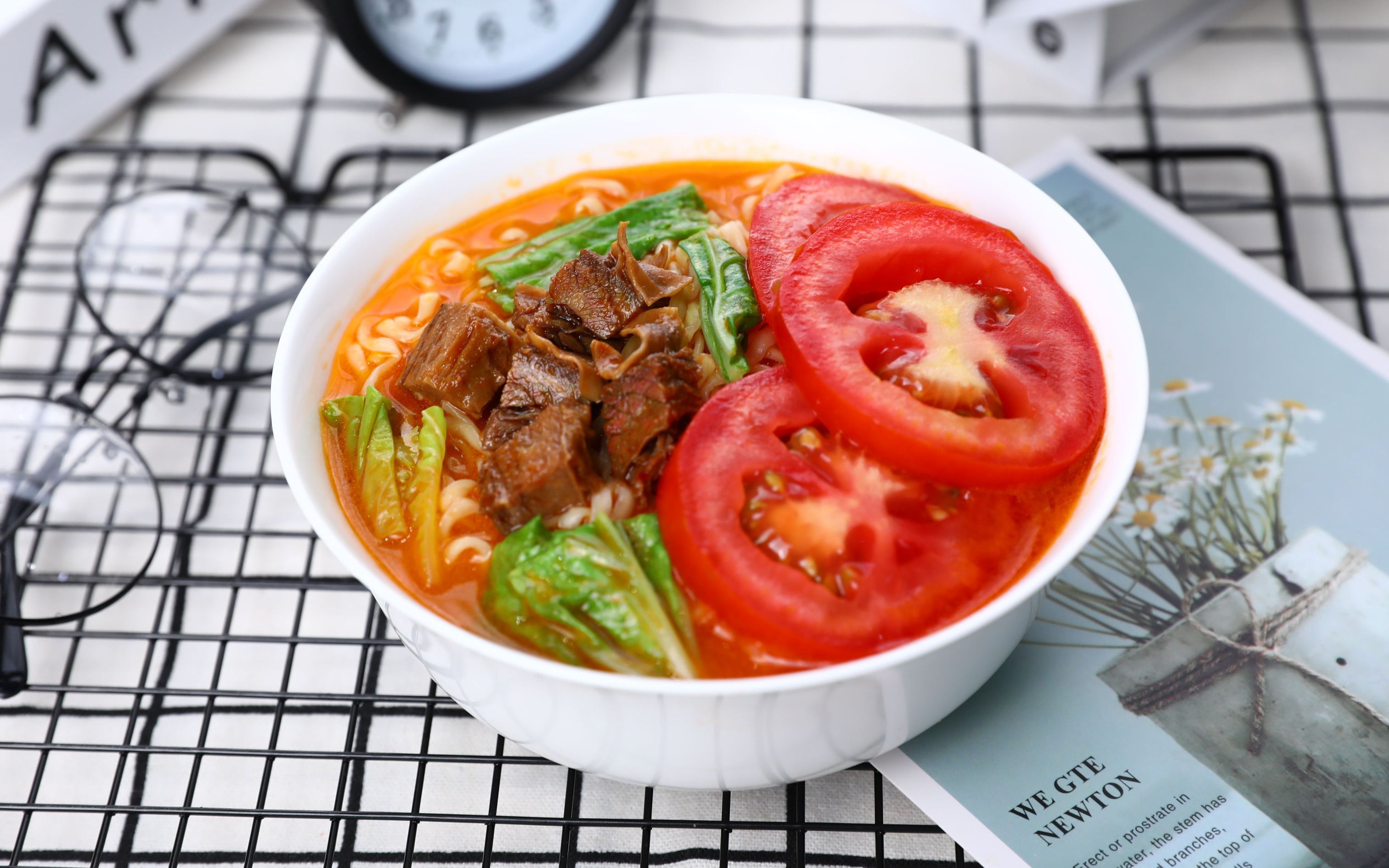 活动作品这是什么神仙味美食海福盛番茄牛腩面开箱评测