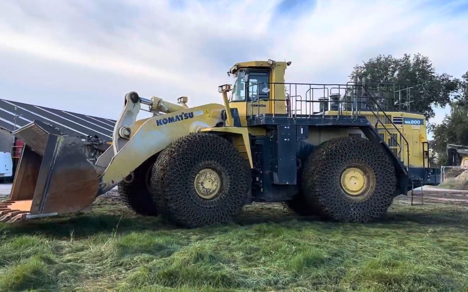 小松wa800装载机操作展示