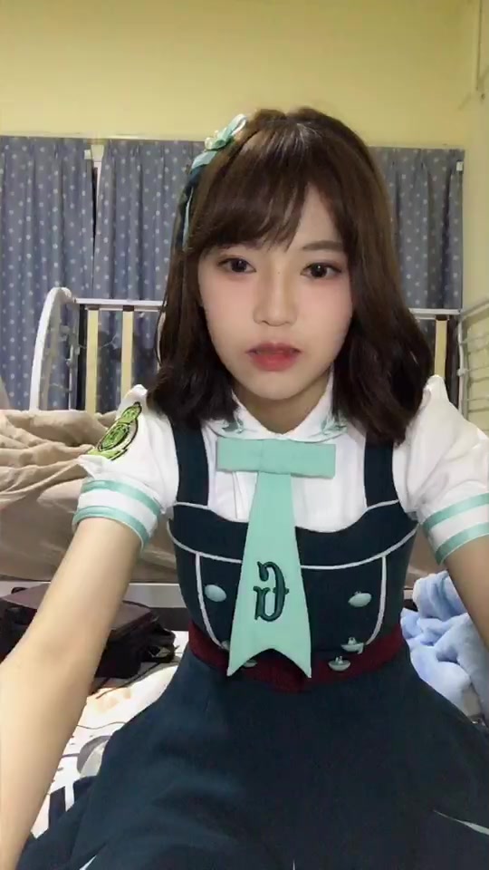 【gnz48阳青颖】20171001的直播_哔哩哔哩 (゜-゜)つロ 干杯~-bili