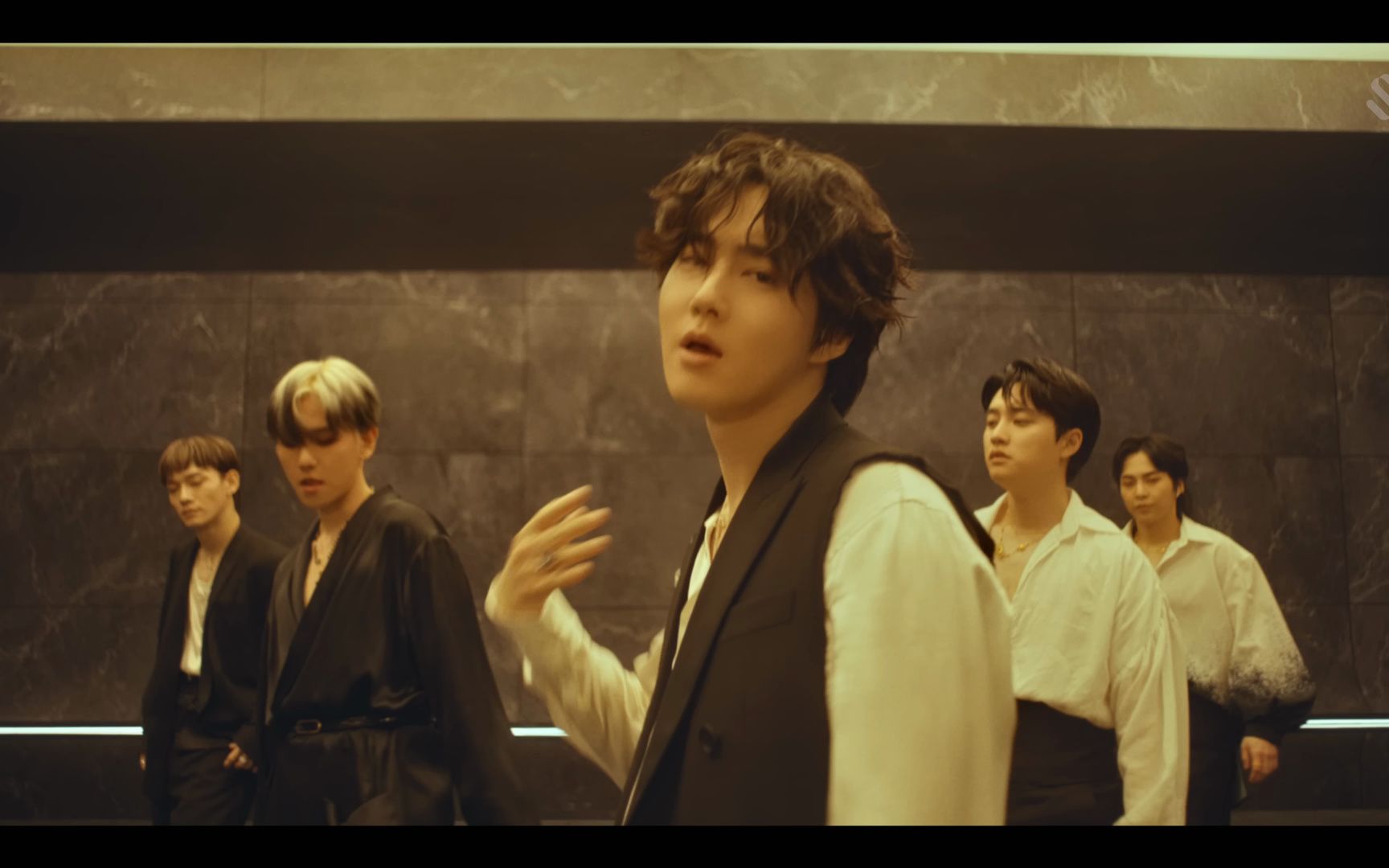 exo回归新歌creamsoda官方mv公开