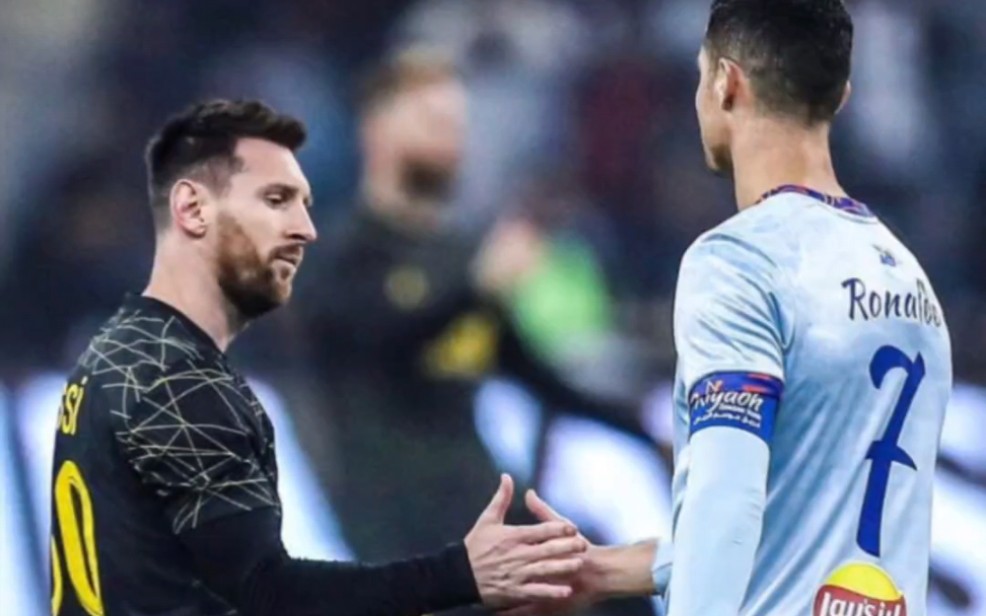 1月26日,梅西抵达沙特,c罗启程回沙特,这次能看到梅罗对决吗?