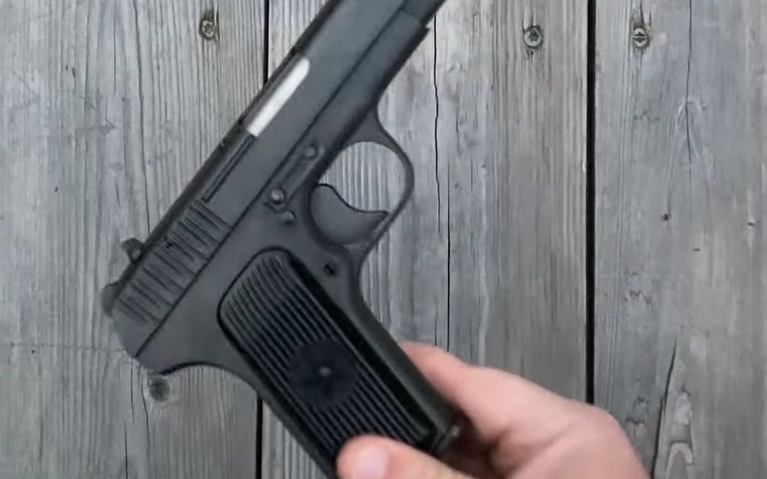 "大黑星"托卡列夫tt-33试射