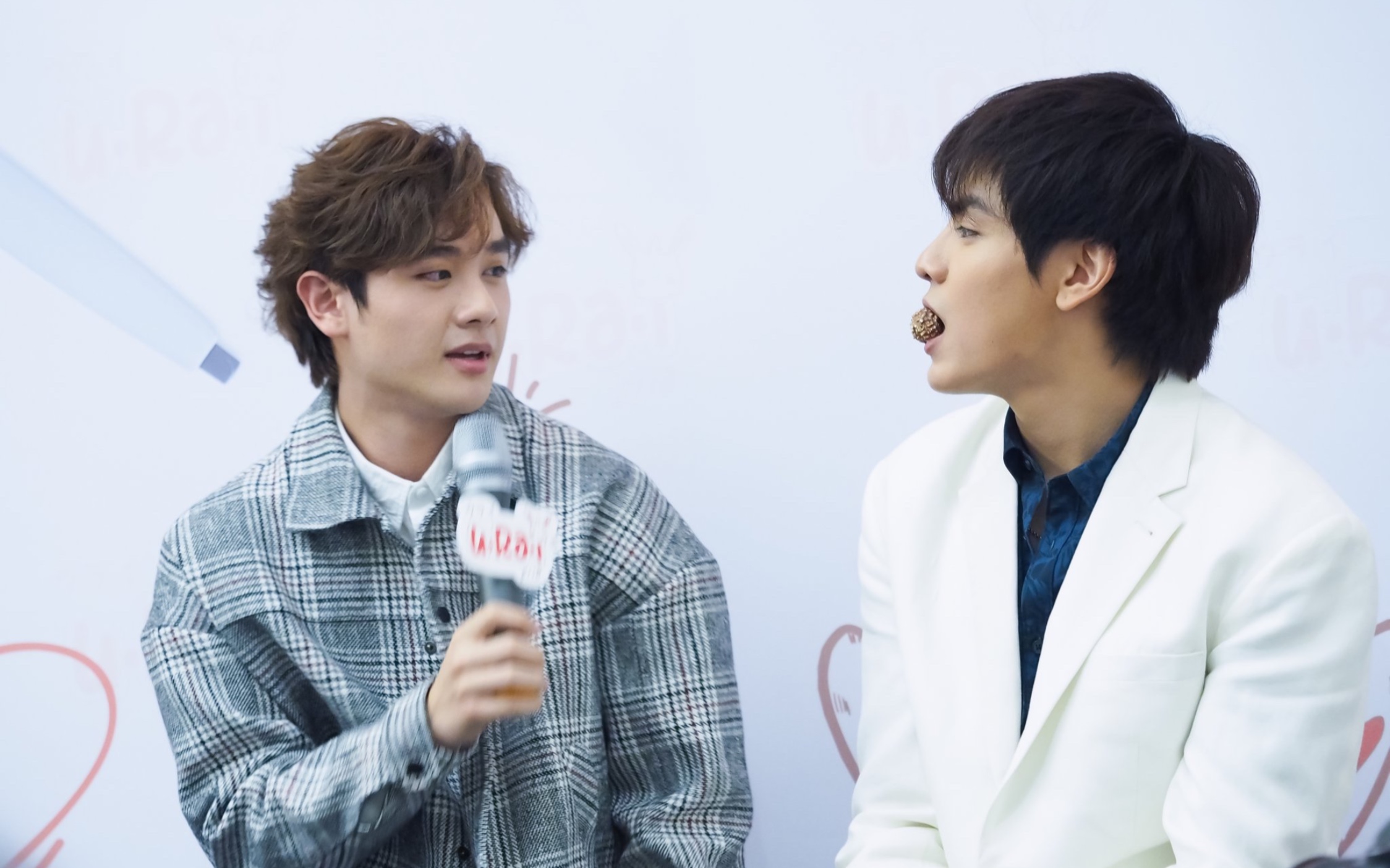 【中字】【joongnine|囧九】200208情人节特别活动谈话及游戏环节片段