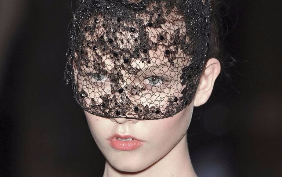 [图]VALENTINO Fall Winter 2009-2010 Haute Couture