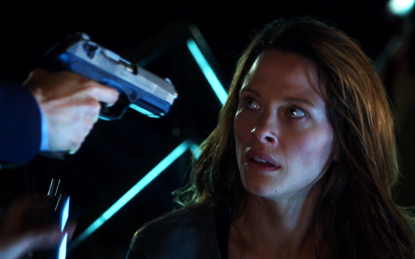 尼基塔第三季03集25-2,这bgm太刺激了