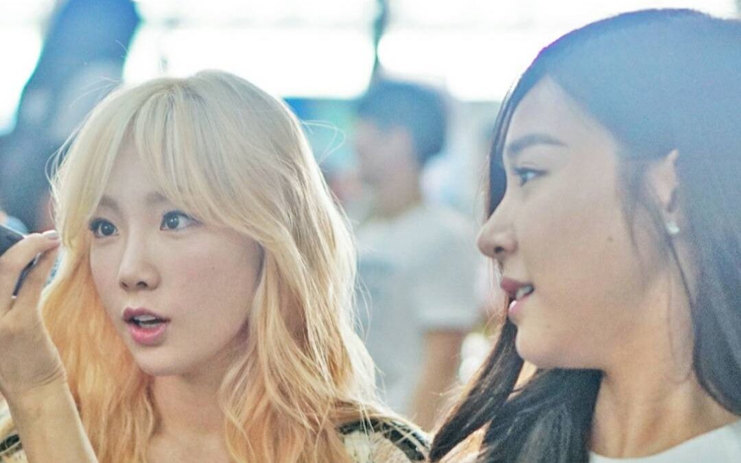 [图]【泰尼】Taeyeon & Tiffany _ Taeny _ Still falling for you