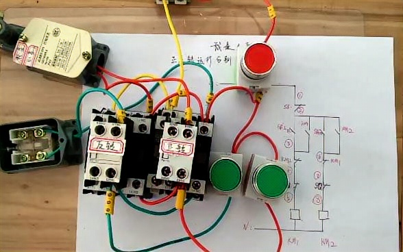 电工知识:正反转电路限位停止,线号标注实物讲解哔哩哔哩bilibili