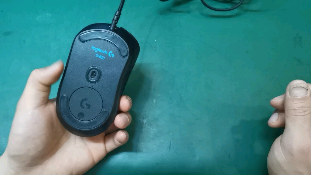罗技g403鼠标拆解