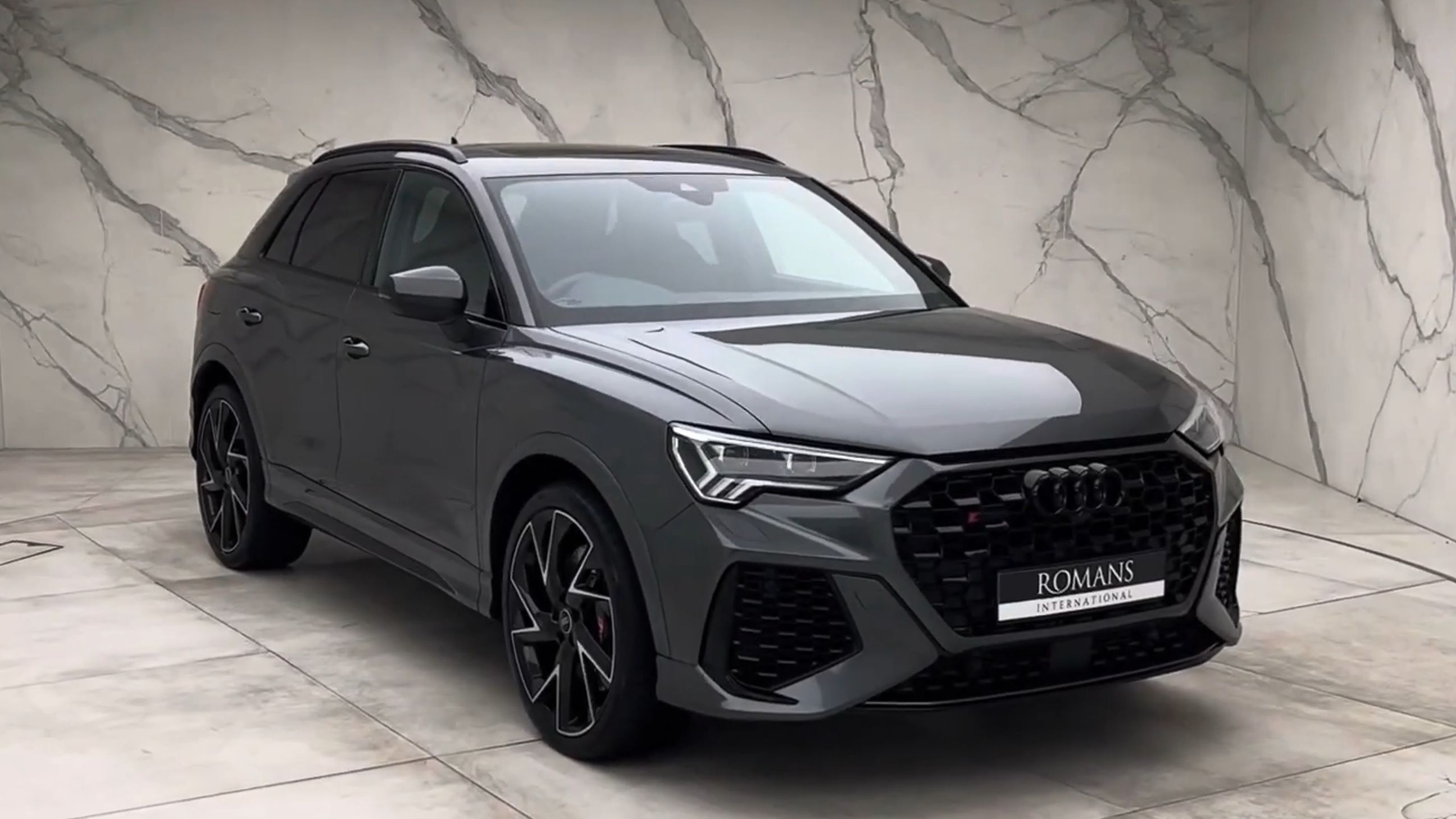 【4k鉴赏】audi rs q3 vorsprung(2021) - daytona grey