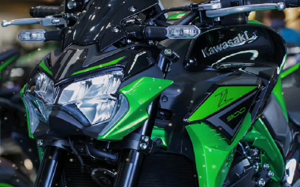 川崎z900四缸街车22款三个版花