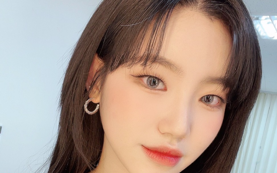 rubadum金贤彬直拍04ace领唱主舞超有辨识度美丽又可爱的狐狸崽崽