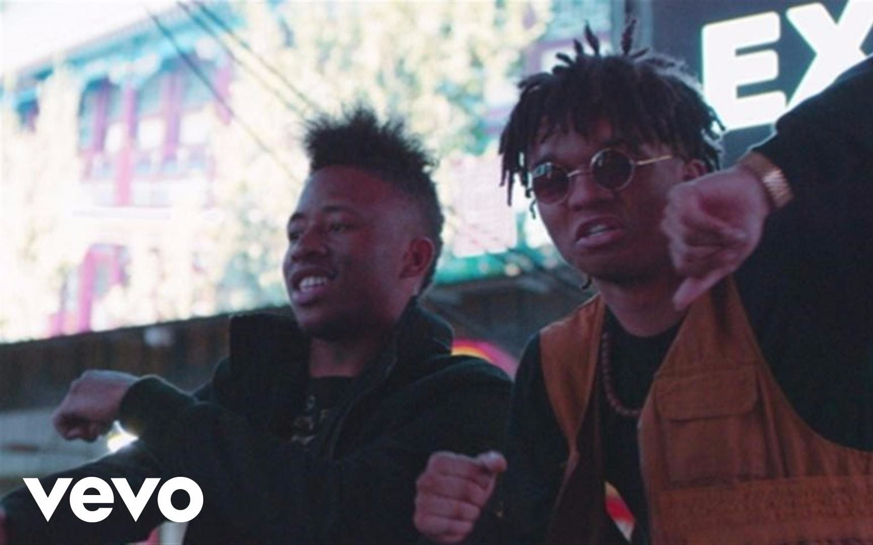 [图]【官方MV】Rae Sremmurd - Up Like Trump