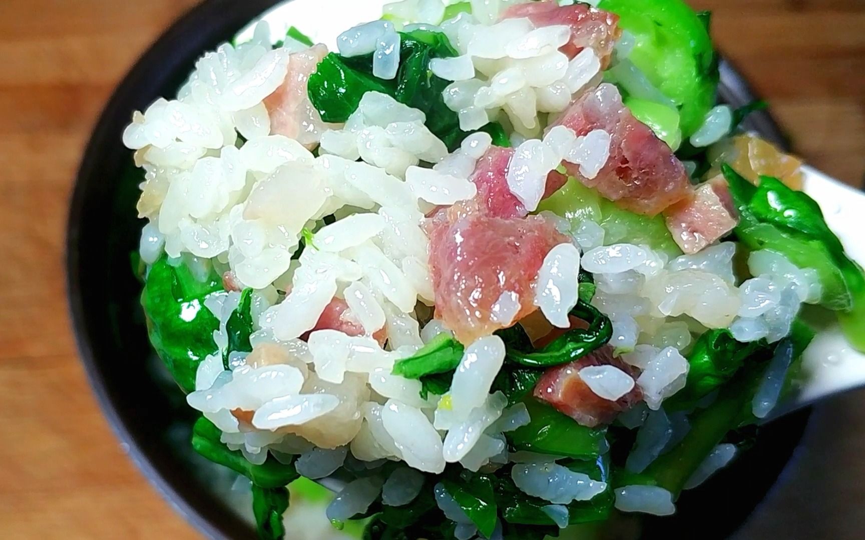 青菜咸肉饭图片