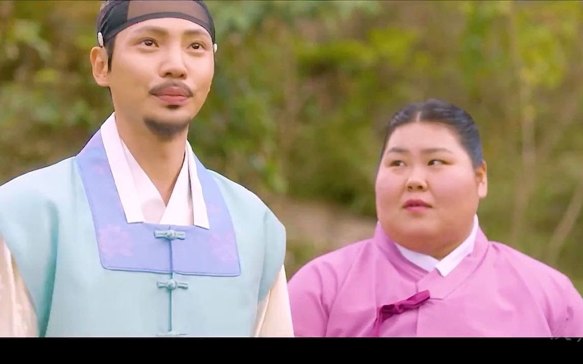 绿豆传小女孩目睹前方大型翻车现场哈哈太搞笑了