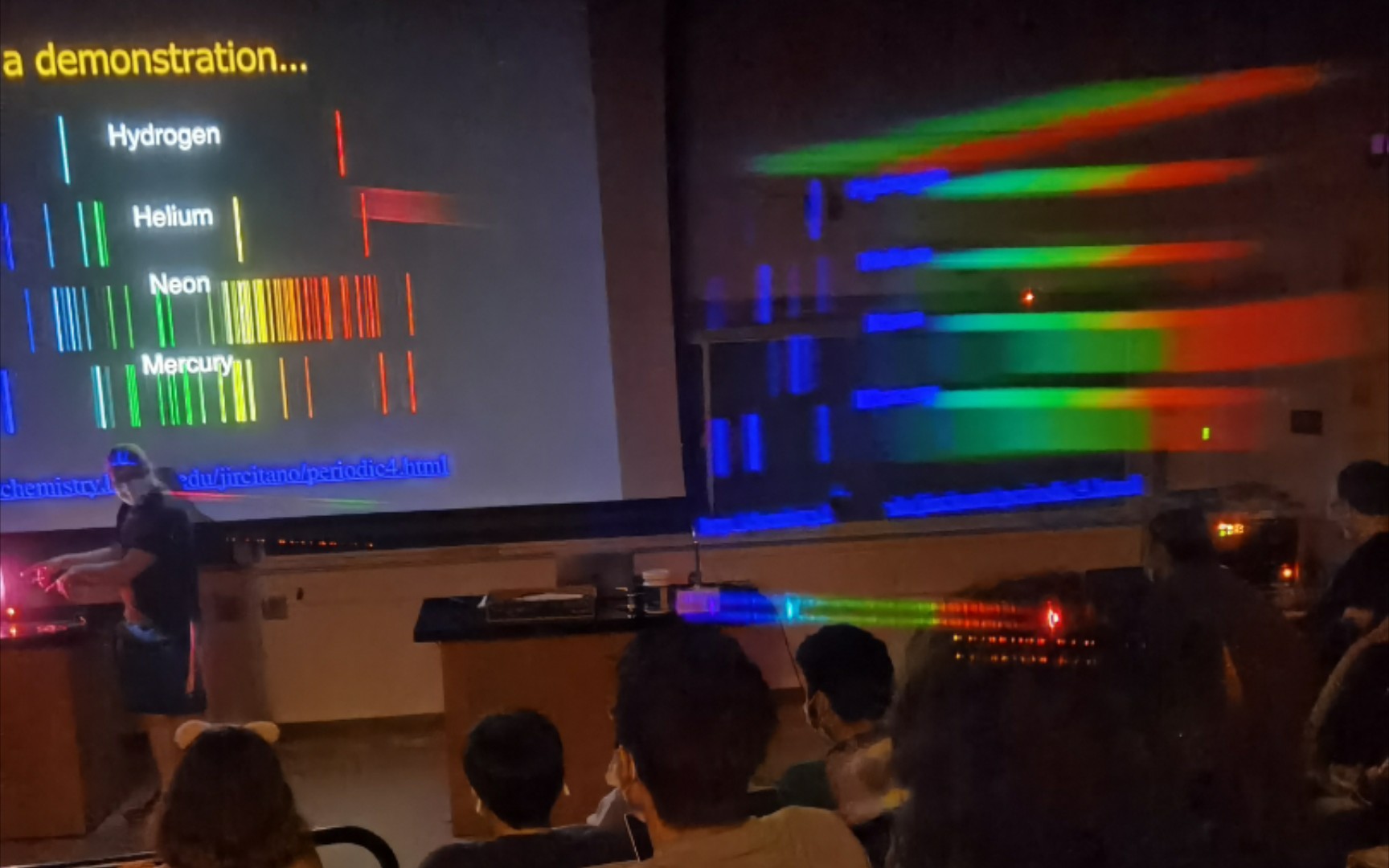 加州戴维斯大学 天文课 光的散射实验哔哩哔哩bilibili