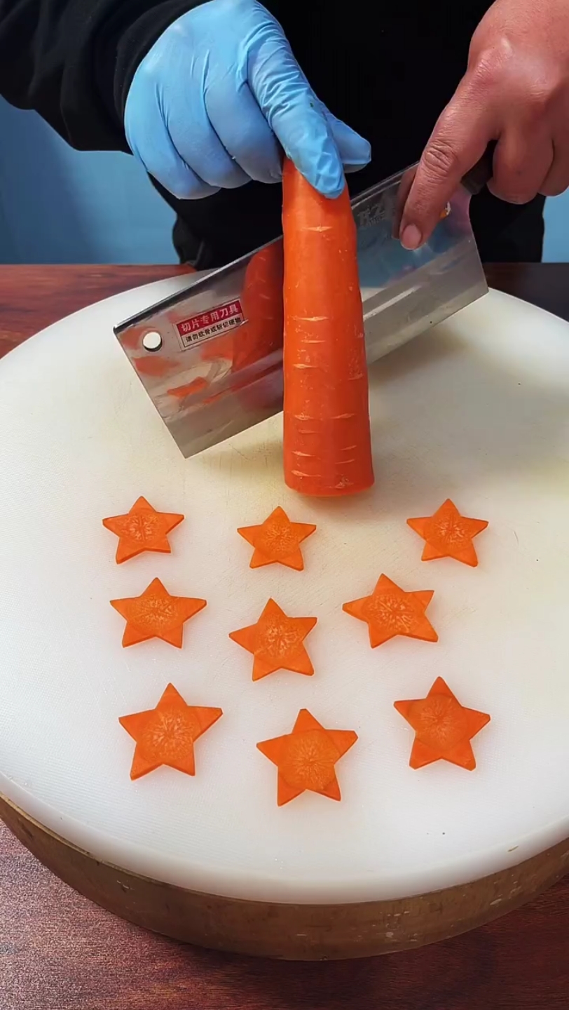 切漂亮的五角星