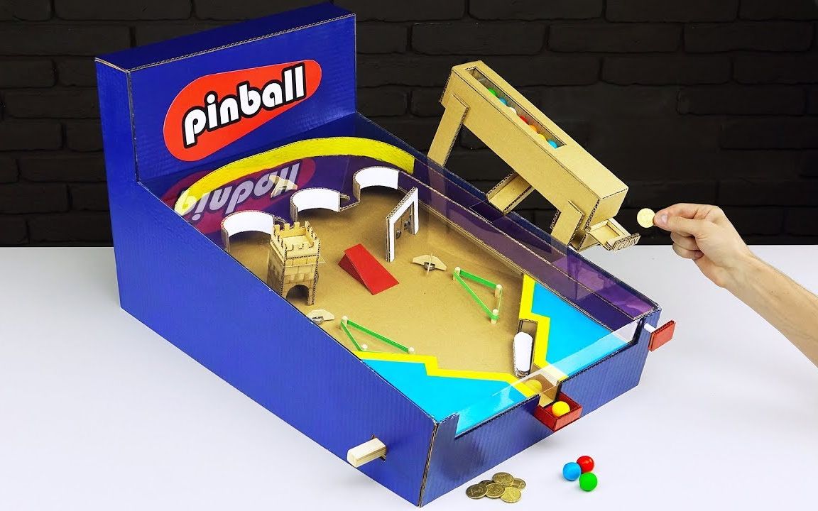用硬纸板制作好玩的口香糖自动售货机