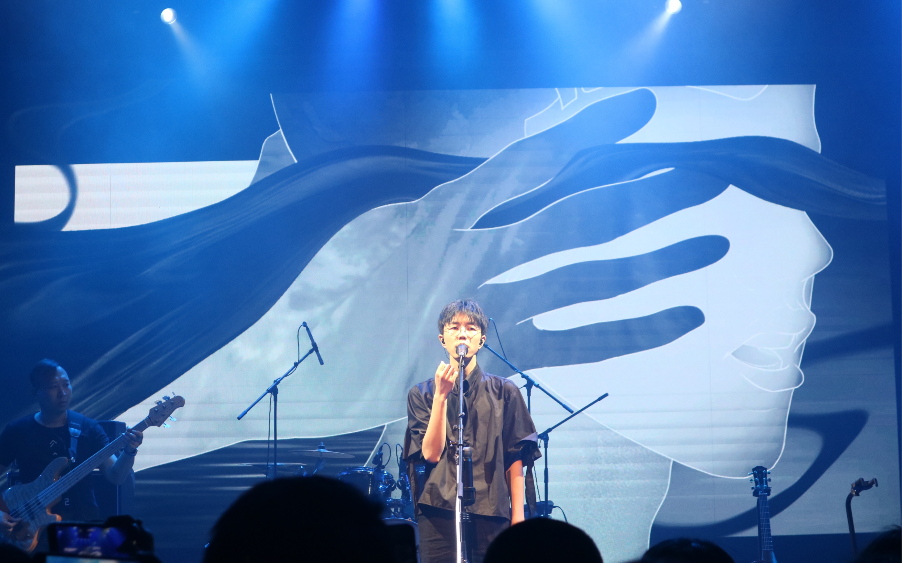 不容错过的民谣歌曲现场!陈鸿宇《理想三旬》,全场大合唱!