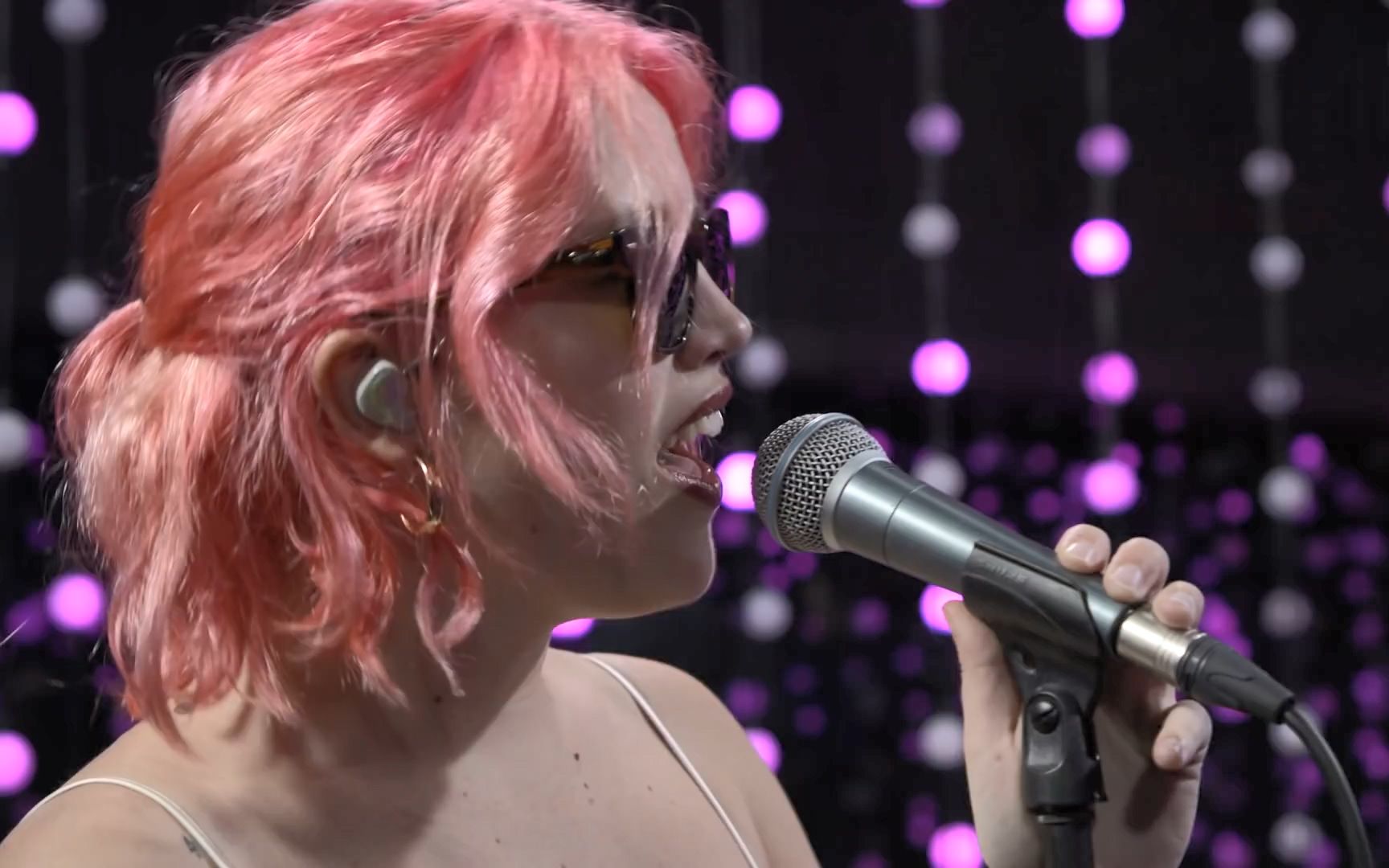 法国迷幻流行乐队 这不是我 petite amie《cest pas moi》live on