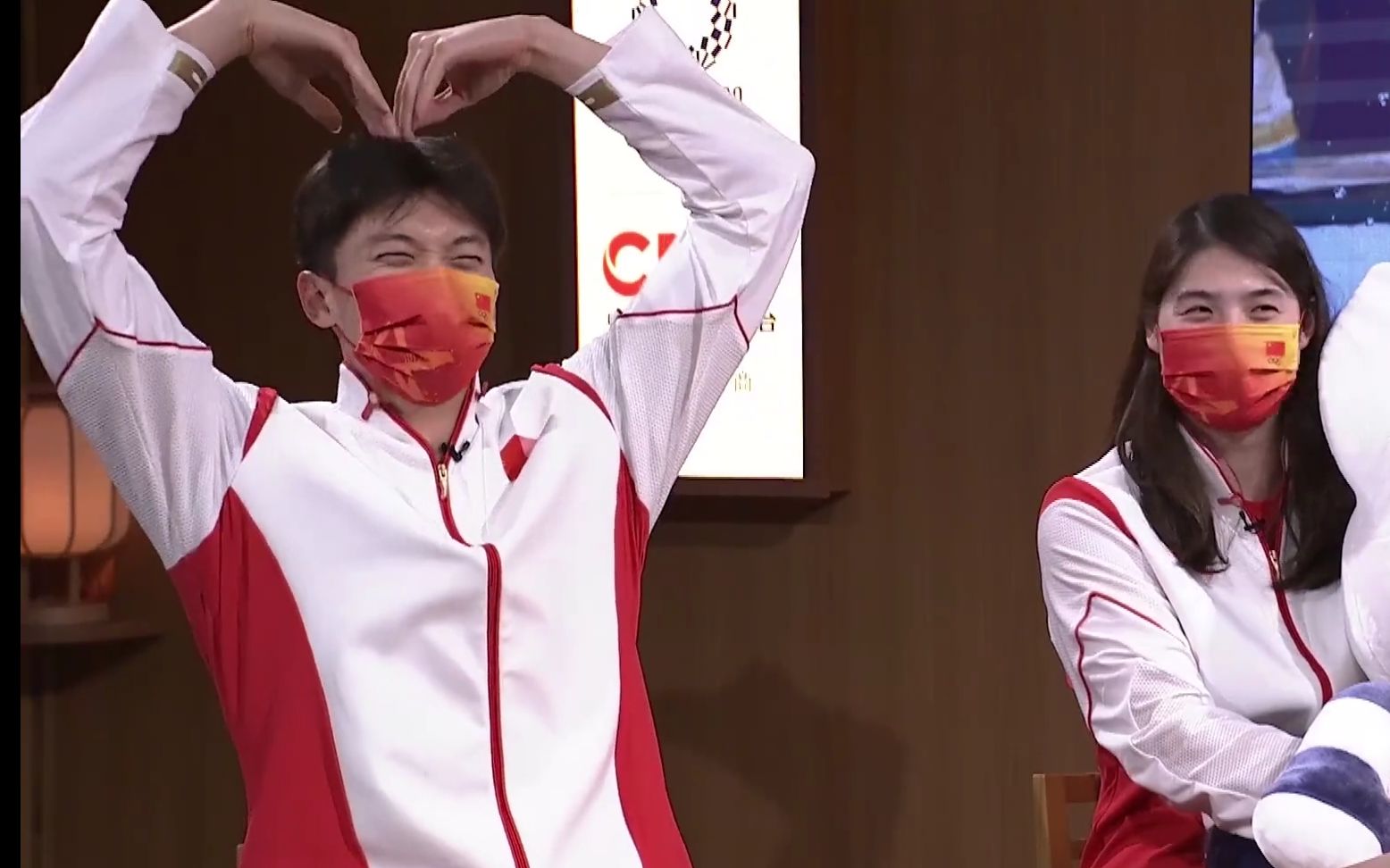 汪顺张雨霏相互比心,又暗戳戳的磕到了_哔哩哔哩_bilibili